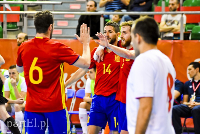 Hiszpania nie zwalnia tempa zdjęcie nr 149630