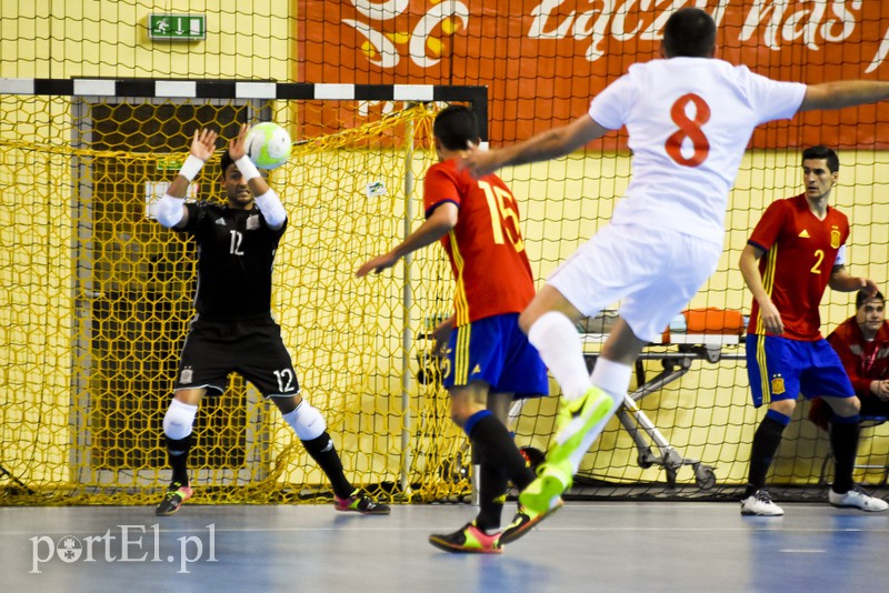 Hiszpania nie zwalnia tempa zdjęcie nr 149621