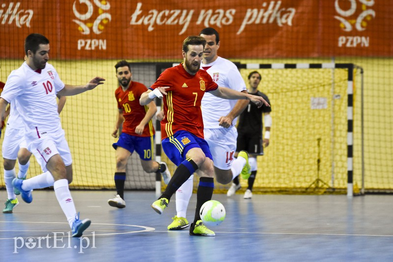 Hiszpania nie zwalnia tempa zdjęcie nr 149610