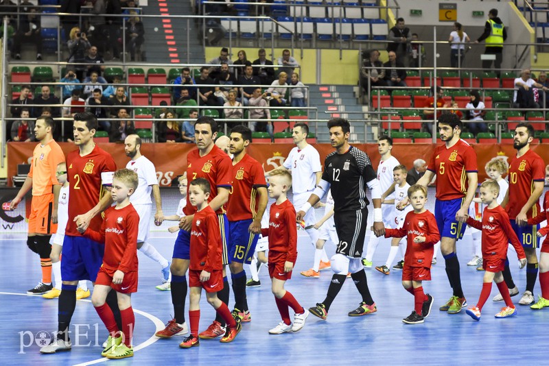 Hiszpania nie zwalnia tempa zdjęcie nr 149588