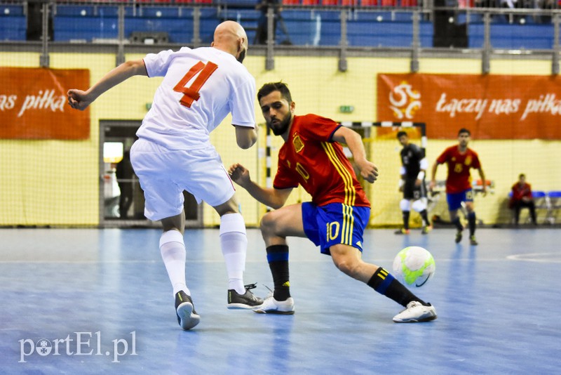 Hiszpania nie zwalnia tempa zdjęcie nr 149625