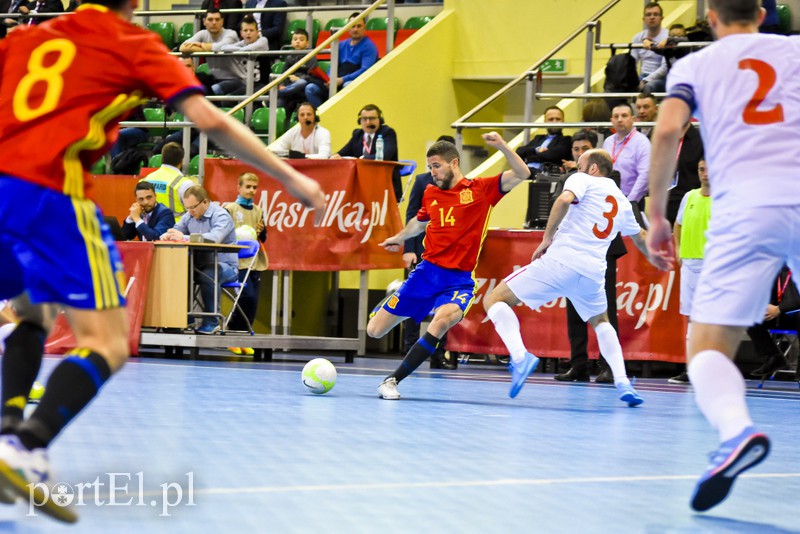 Hiszpania nie zwalnia tempa zdjęcie nr 149624