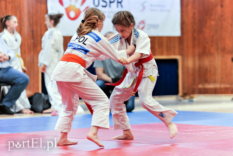 Walczą mali judocy zdjęcie nr 151733