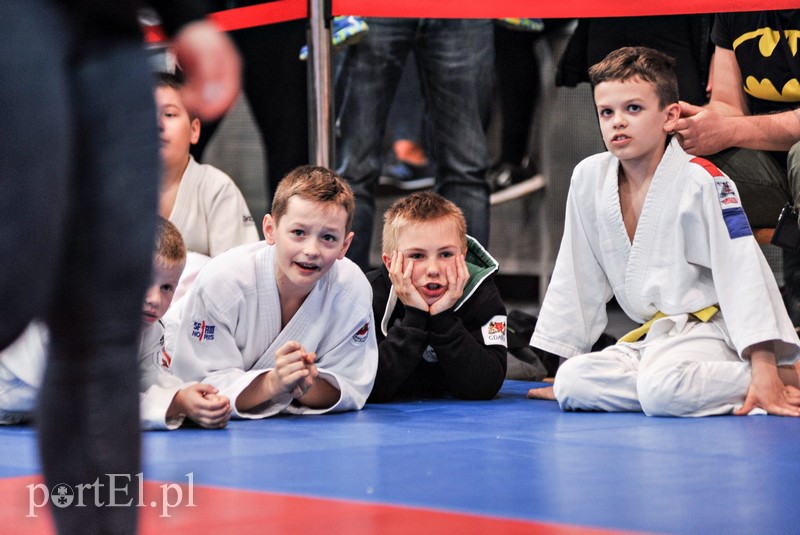 Walczą mali judocy zdjęcie nr 151729