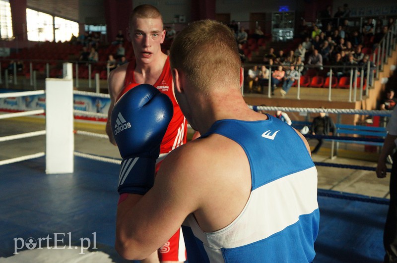 Niezły boks na lodowisku zdjęcie nr 151825