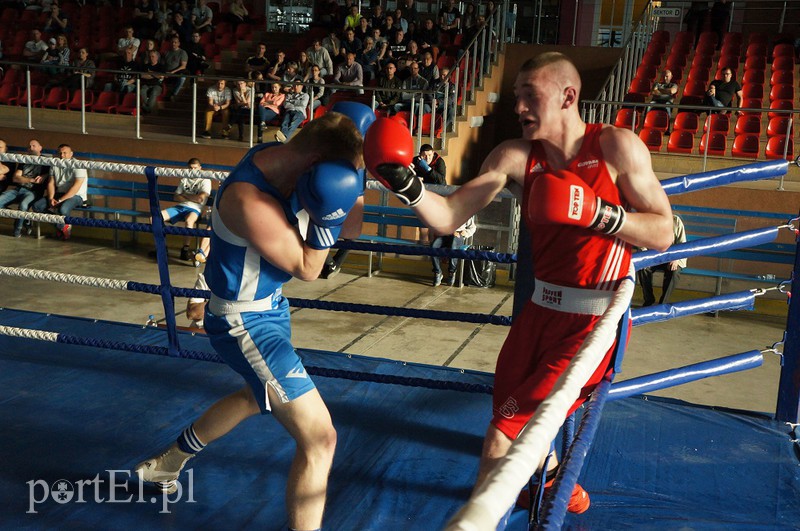 Niezły boks na lodowisku zdjęcie nr 151824