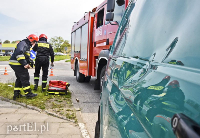 Rowerzysta potrącony na skrzyżowaniu ul. Łęczyckiej i Rawskiej zdjęcie nr 151938