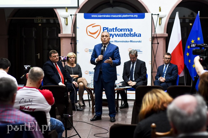 O samorządach, 500 + i prężeniu muskułów zdjęcie nr 152037