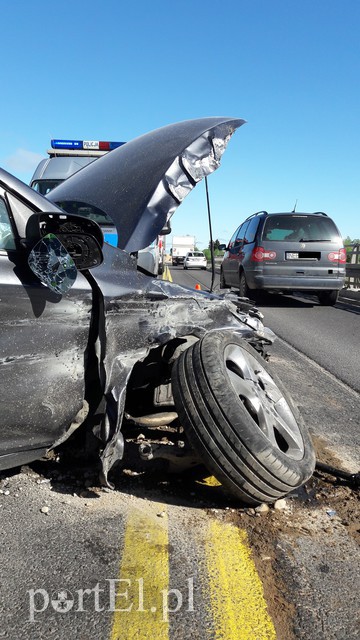  Utrudnienia na obwodnicy po niebezpiecznej kolizji zdjęcie nr 152719