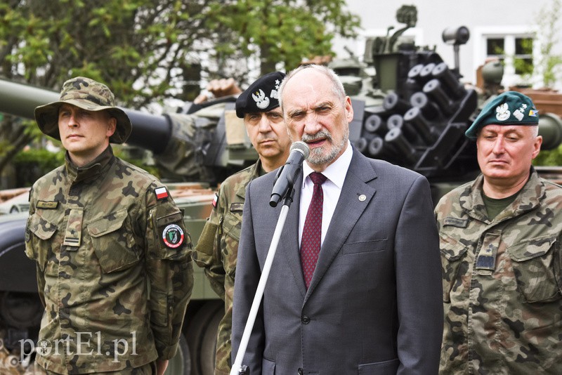 Polscy żołnierze jadą na Łotwę, dowodzi nimi elblążanin zdjęcie nr 152870