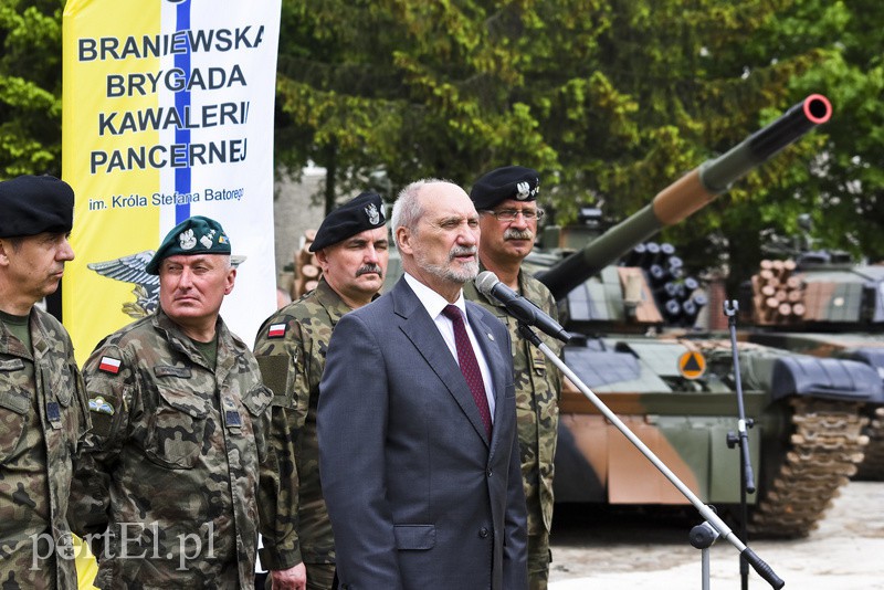 Polscy żołnierze jadą na Łotwę, dowodzi nimi elblążanin zdjęcie nr 152868