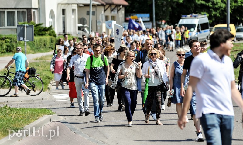 Studenci przeszli ulicami miasta zdjęcie nr 152916