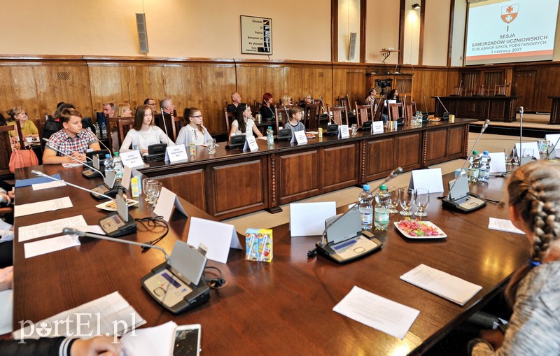 Uczniowie wcielili się w radnych. Jakie mają pomysły? zdjęcie nr 153021