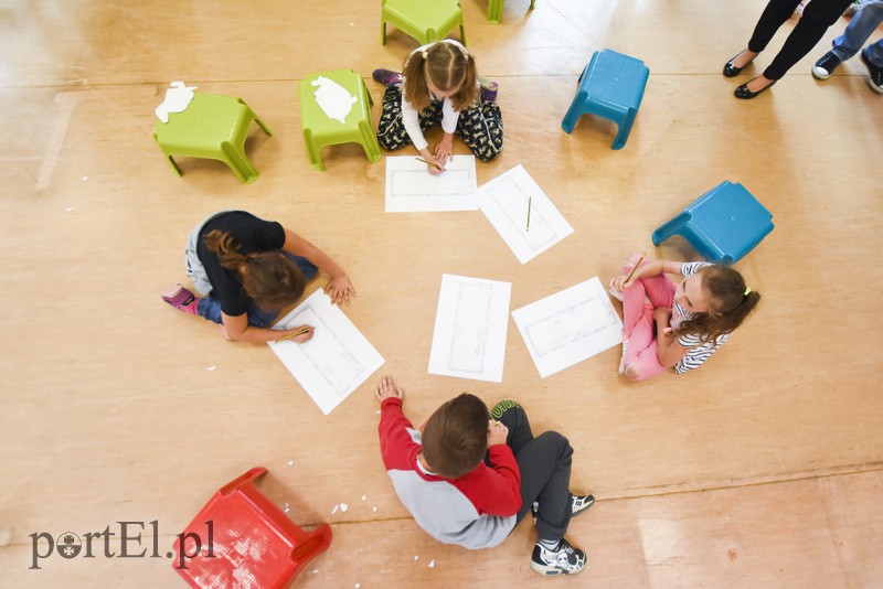 Chcą czytać, ale w ... jacuzzi? zdjęcie nr 153046