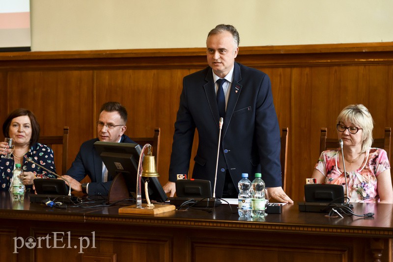 Elbląg Nadzwyczajnie krótka sesja