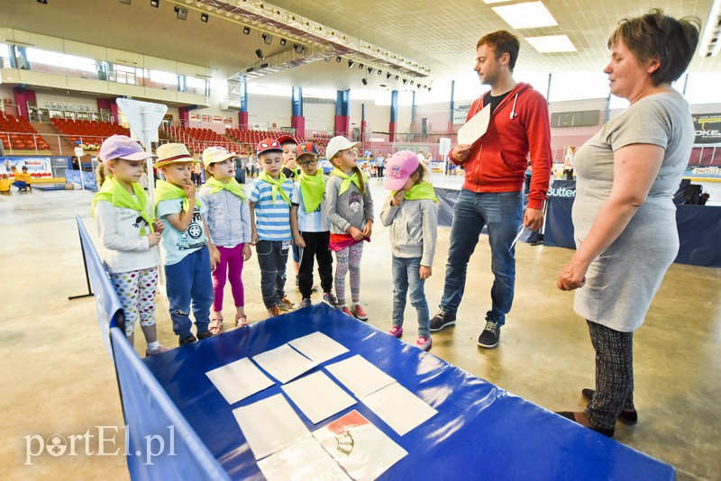 Autoriada uczy bezpieczeństwa na drodze zdjęcie nr 153683