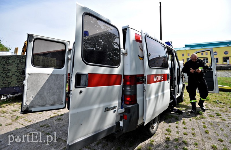 Ćwiczyli razem, żeby lepiej pomagać na wodzie zdjęcie nr 153797