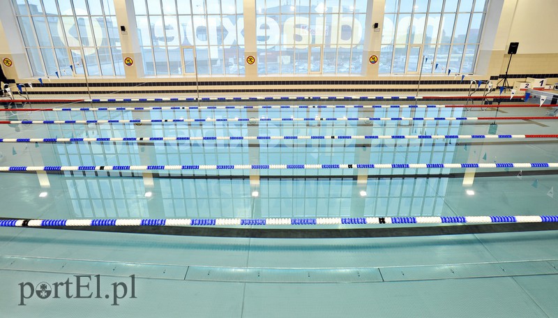 Na basenie przy Robotniczej można już pływać zdjęcie nr 153937