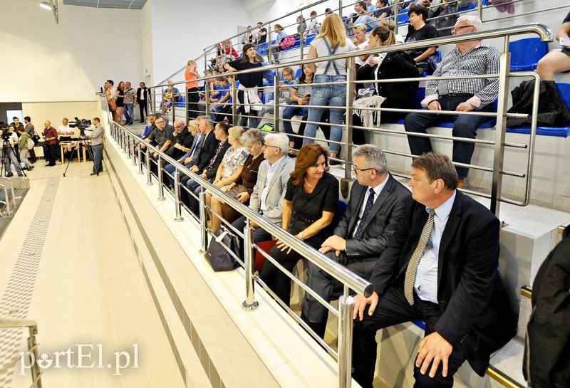 Na basenie przy Robotniczej można już pływać zdjęcie nr 153933