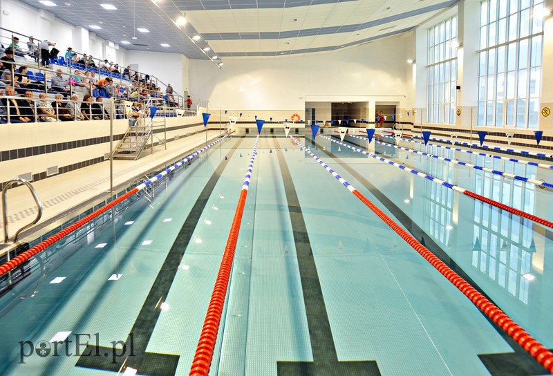 Na basenie przy Robotniczej można już pływać zdjęcie nr 153935