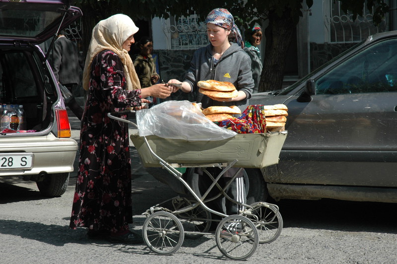 Hipisów szukaj w Kirgistanie zdjęcie nr 154125