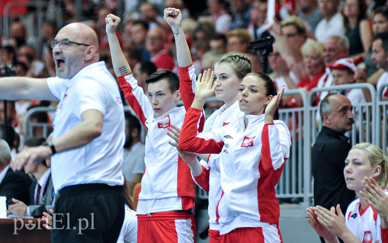 Elblążanie kibicowali Polkom w Koszalinie. Cztery bramki piłkarki Startu zdjęcie nr 154197