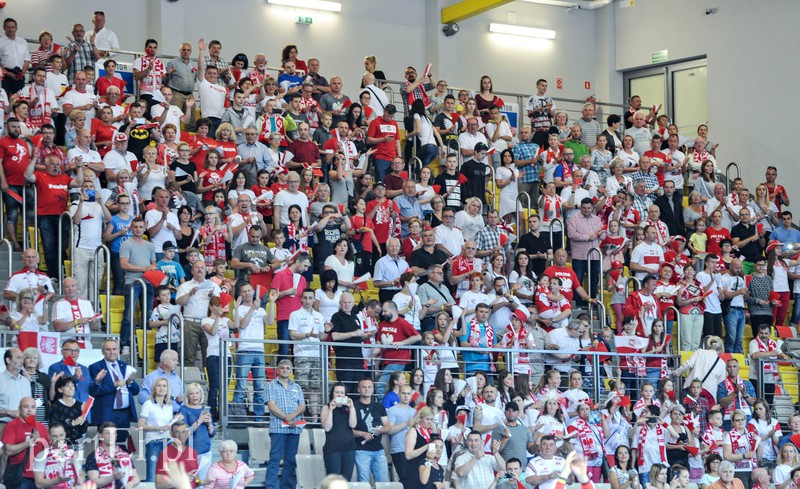 Elblążanie kibicowali Polkom w Koszalinie. Cztery bramki piłkarki Startu zdjęcie nr 154188