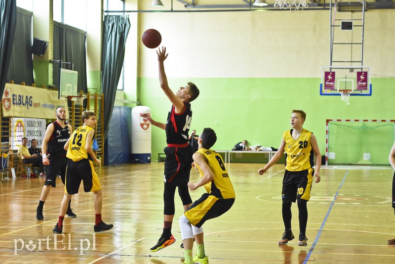 Elbląscy koszykarze daleko za podium zdjęcie nr 154224