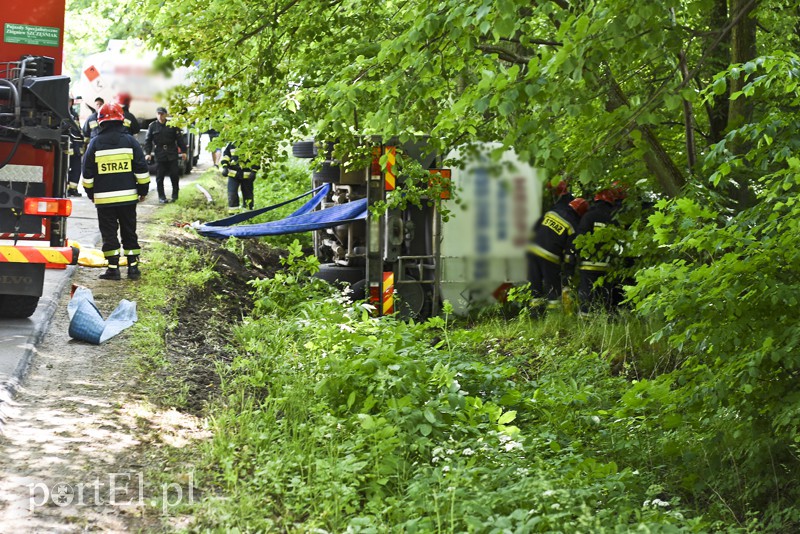 Wypadek cysterny z ropą zdjęcie nr 154596