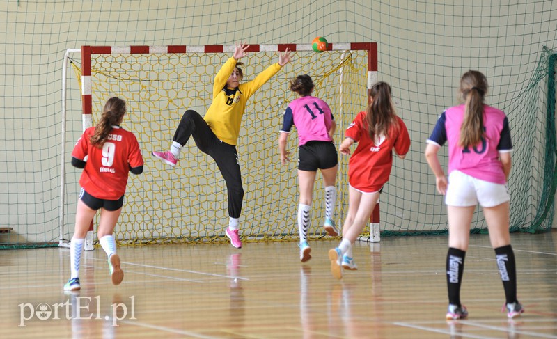 Młode szczypiornistki opanowały Elbląg zdjęcie nr 154623