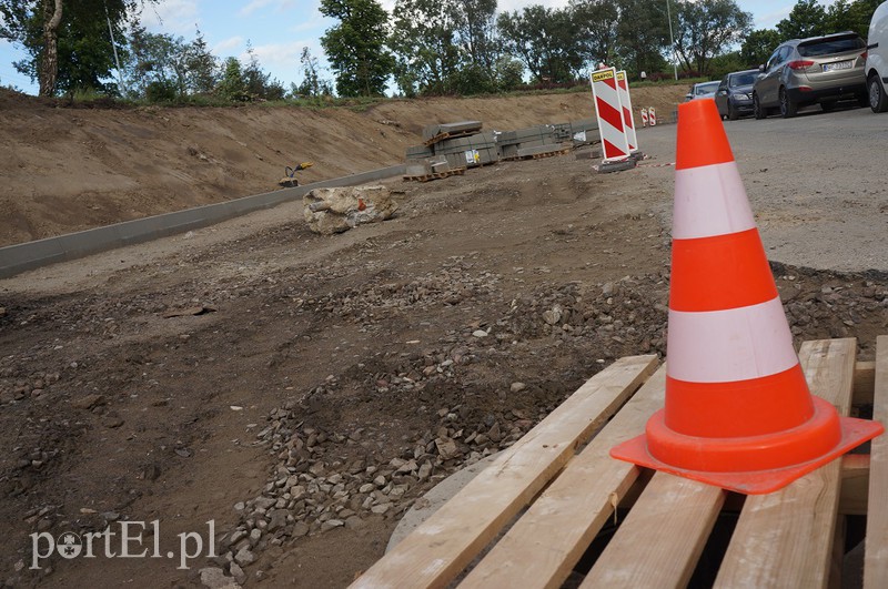 Zerwali asfalt, mieszkańcy się skarżą zdjęcie nr 154854