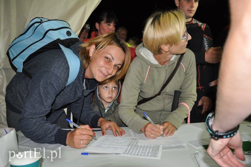 Nocą biegali po Bażantarni zdjęcie nr 155171