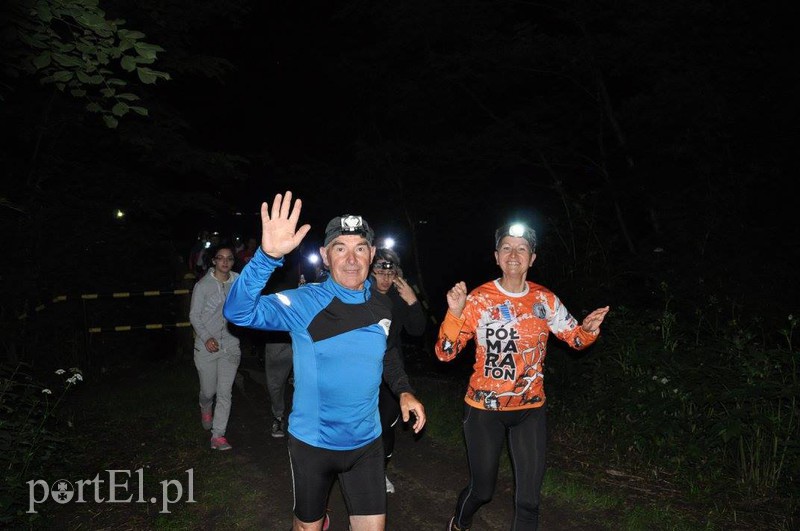 Nocą biegali po Bażantarni zdjęcie nr 155182