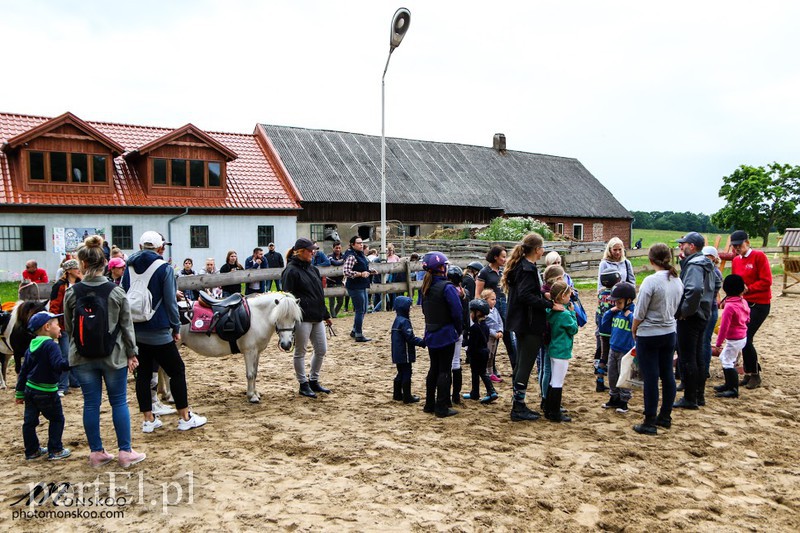 Namłodsi jeźdzcy na starcie zdjęcie nr 155300