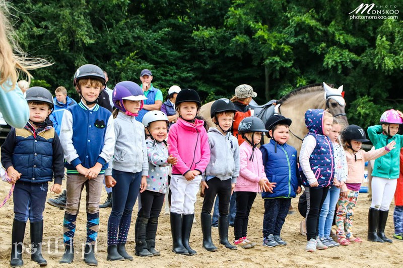 Namłodsi jeźdzcy na starcie zdjęcie nr 155304