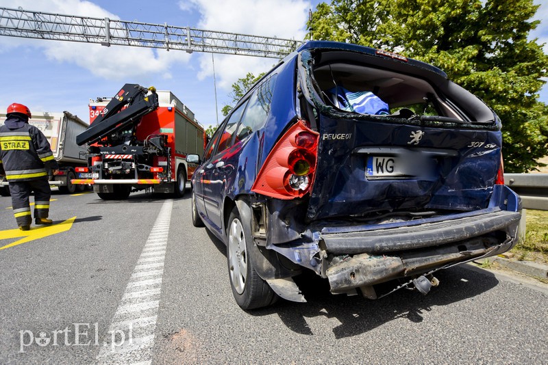 Rodzinna stłuczka na obwodnicy zdjęcie nr 155337