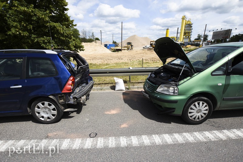 Rodzinna stłuczka na obwodnicy zdjęcie nr 155336