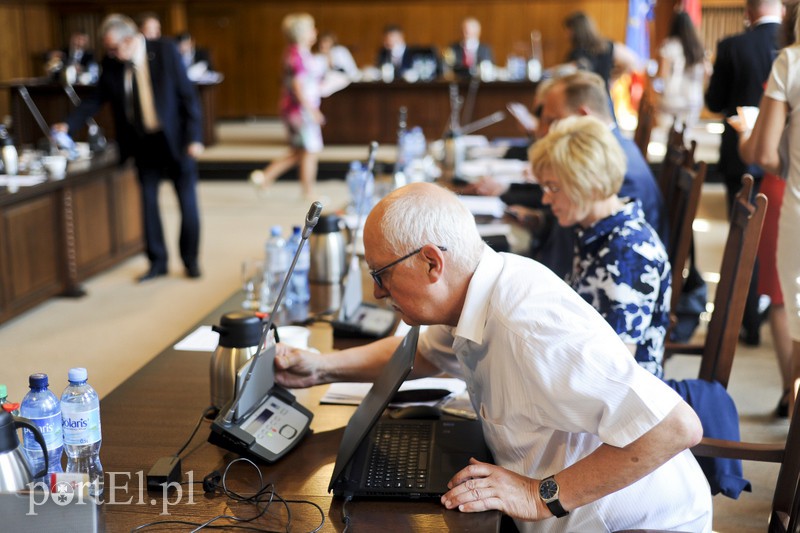 Elbląg Dzisiaj sesja Rady Miejskiej. Oglądaj na żywo!