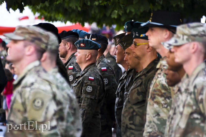 Elbląg powitał Wielonarodową Dywizję Północny-Wschód zdjęcie nr 155630