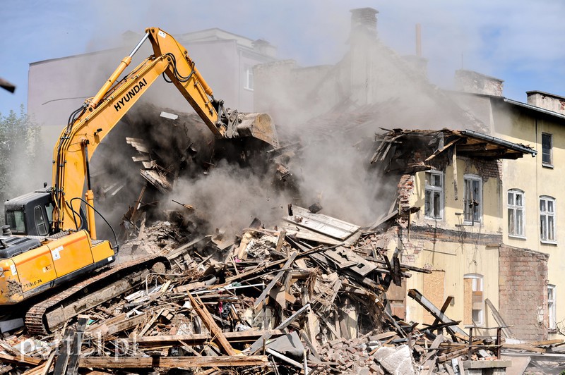 Znika budynek przy Traugutta zdjęcie nr 155763