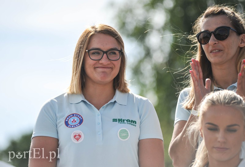 Piłkarkom Kram Startu dołki nie straszne zdjęcie nr 156183