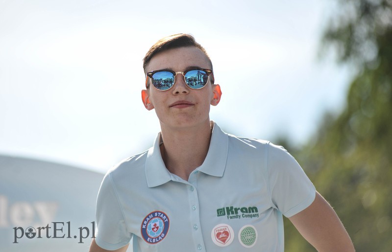 Piłkarkom Kram Startu dołki nie straszne zdjęcie nr 156181