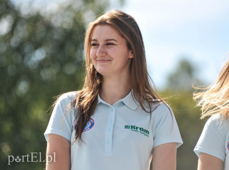 Piłkarkom Kram Startu dołki nie straszne zdjęcie nr 156173