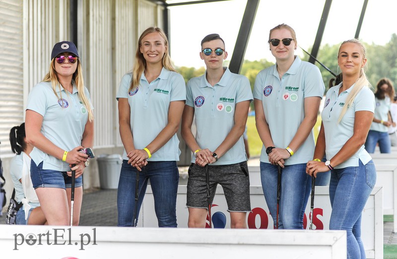 Piłkarkom Kram Startu dołki nie straszne zdjęcie nr 156162