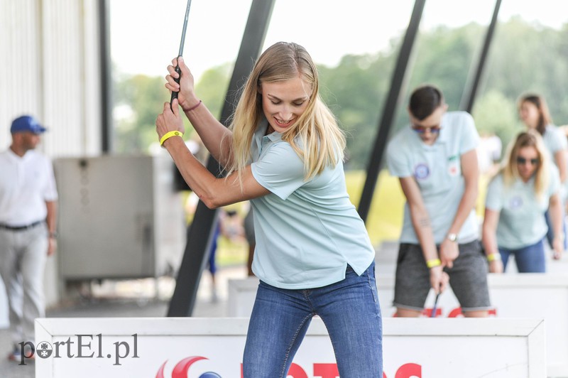 Piłkarkom Kram Startu dołki nie straszne zdjęcie nr 156163