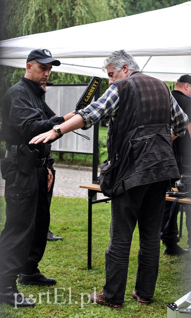  Tłumy przyjechały do Sztutowa, by witać książęcą parę zdjęcie nr 156304