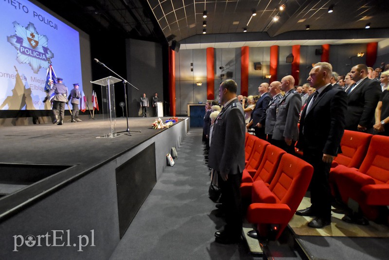 Uroczystości dzisiaj, zabawa w niedzielę zdjęcie nr 156428