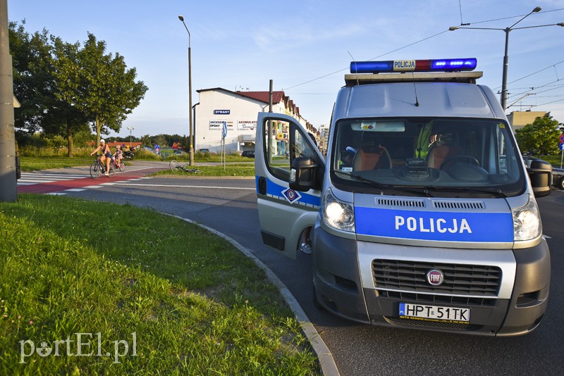 Potrącenie rowerzystki na Płk. Dąbka zdjęcie nr 156465