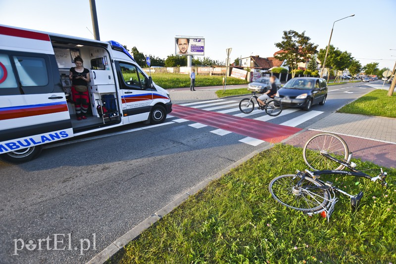 Potrącenie rowerzystki na Płk. Dąbka zdjęcie nr 156461