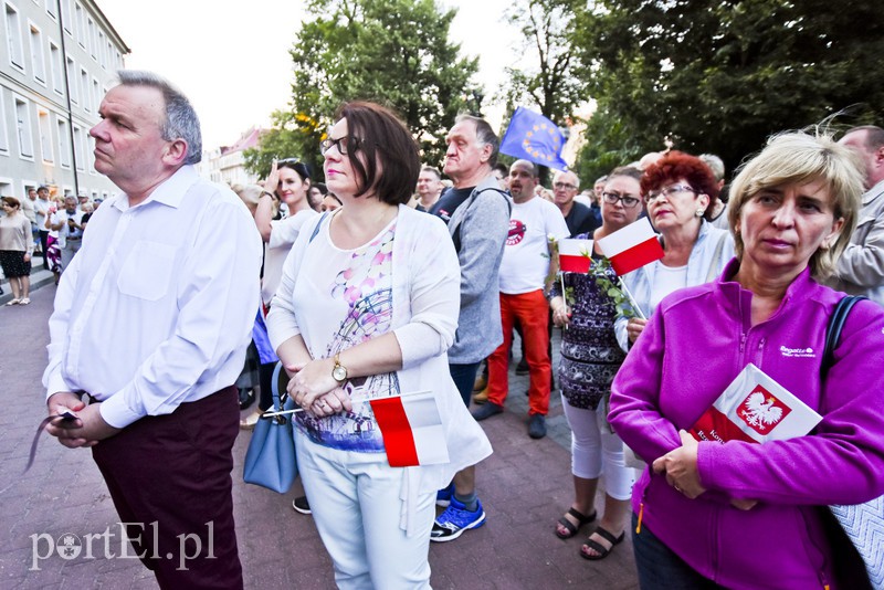 Protest pod sądem  zdjęcie nr 156481
